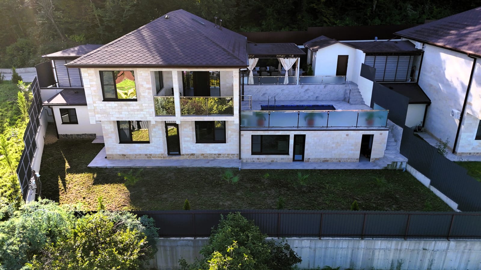 Купить  дом