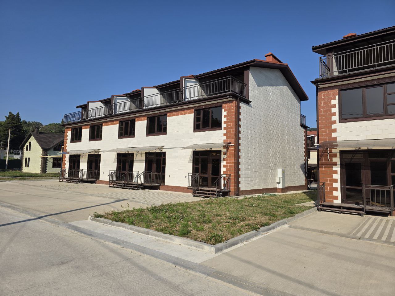 Купить  коттедж