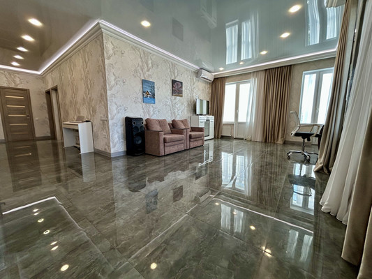 Купить 3-комнатную квартиру