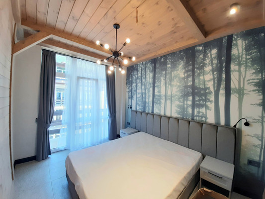 Купить --комнатную квартиру