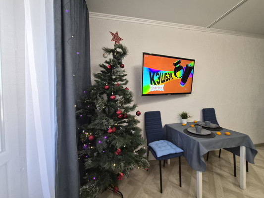 Купить --комнатную квартиру