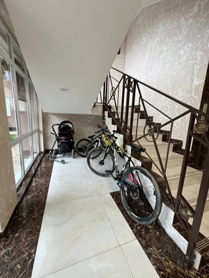 Купить --комнатную квартиру