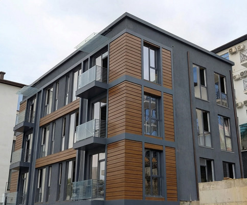 Купить --комнатную квартиру