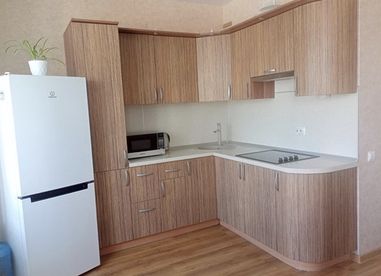 Купить --комнатную квартиру